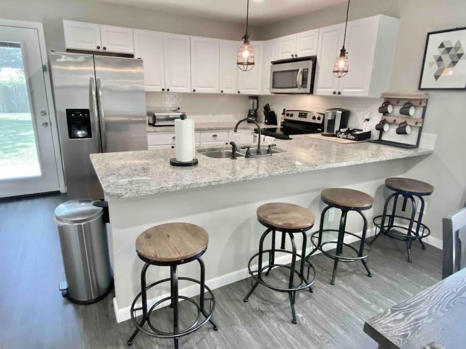 San Sebastians Hideaway - Modern With Group Friendly Amenities Just Minutes From Downtown And St Augustine Beach St. Augustine Bagian luar foto