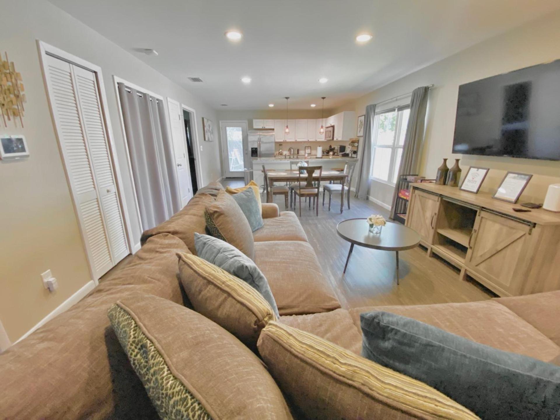 San Sebastians Hideaway - Modern With Group Friendly Amenities Just Minutes From Downtown And St Augustine Beach St. Augustine Bagian luar foto